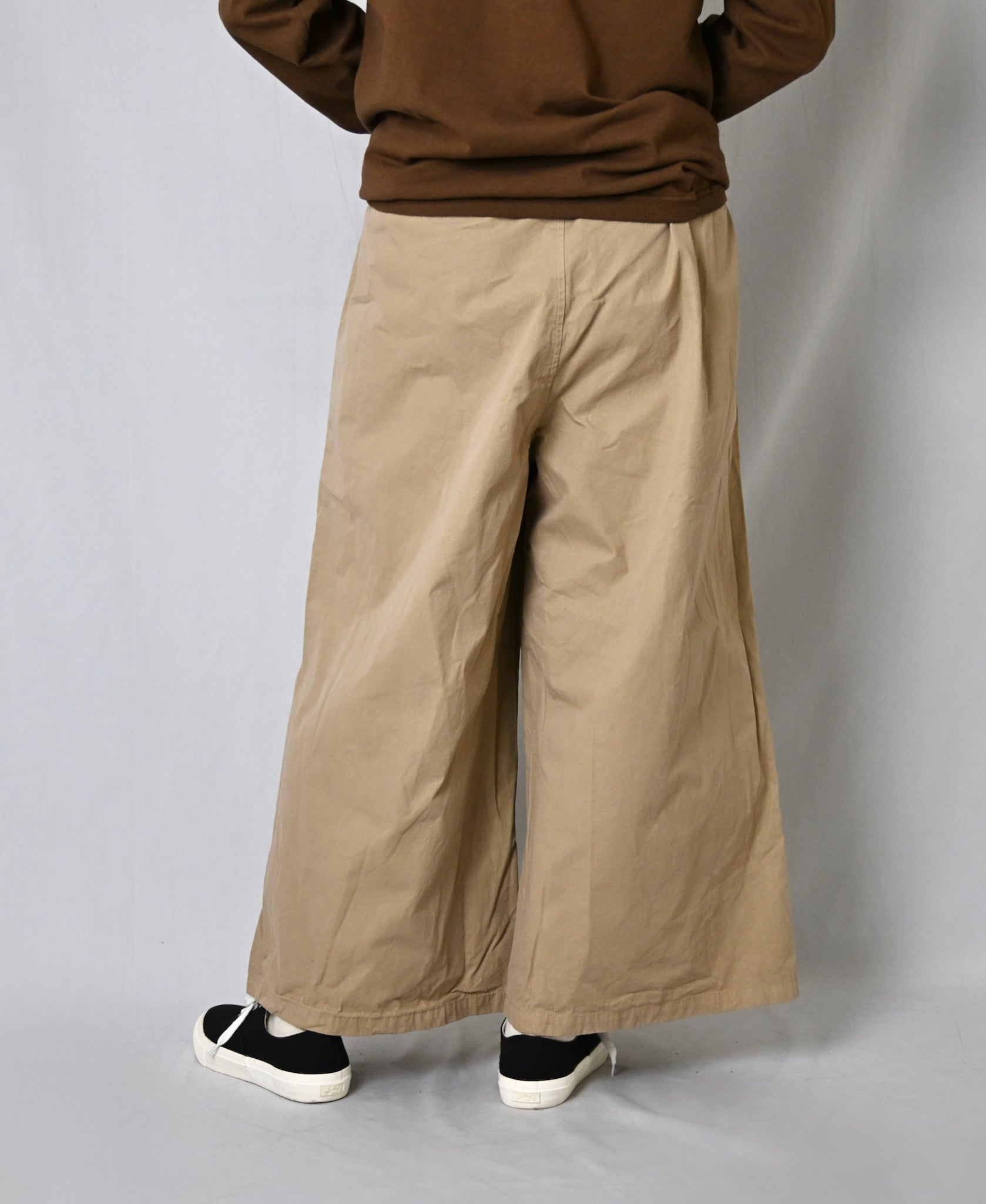 163cm　size:44　col.8440