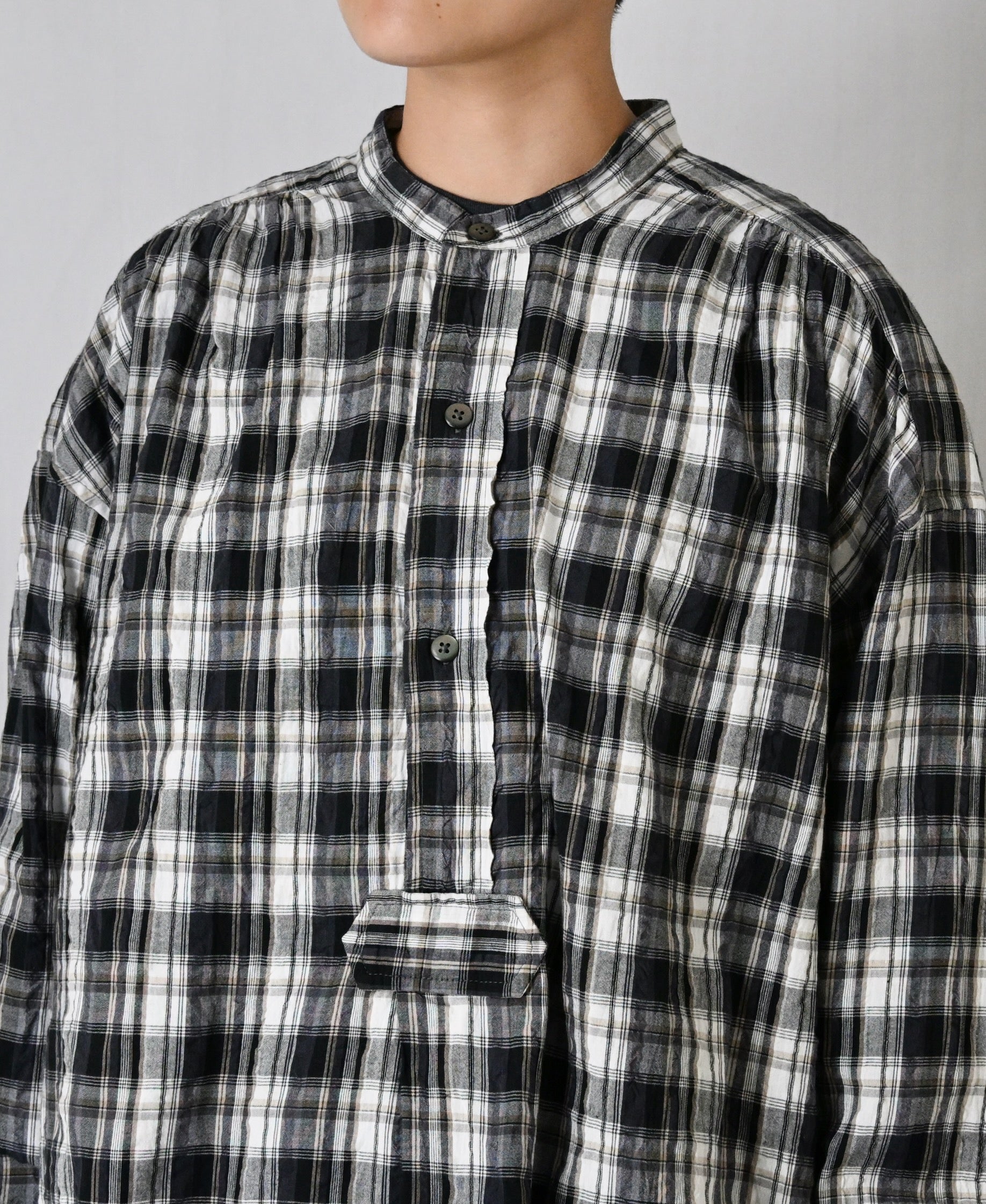INAM2672 YARN DYED COTTON CHECK WORK GATHER SHIRT