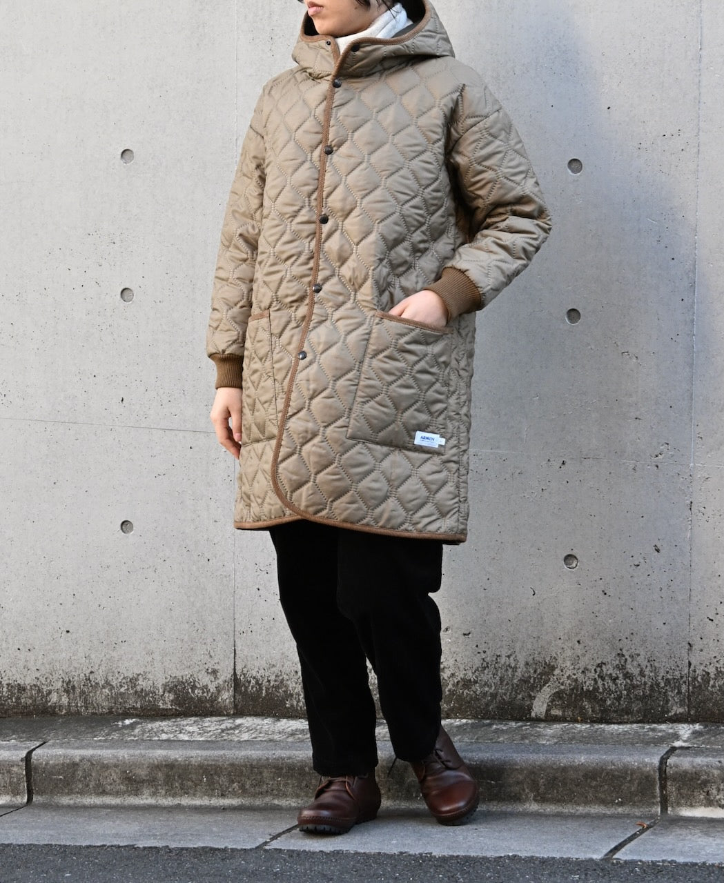 164cm size,2 col.834C