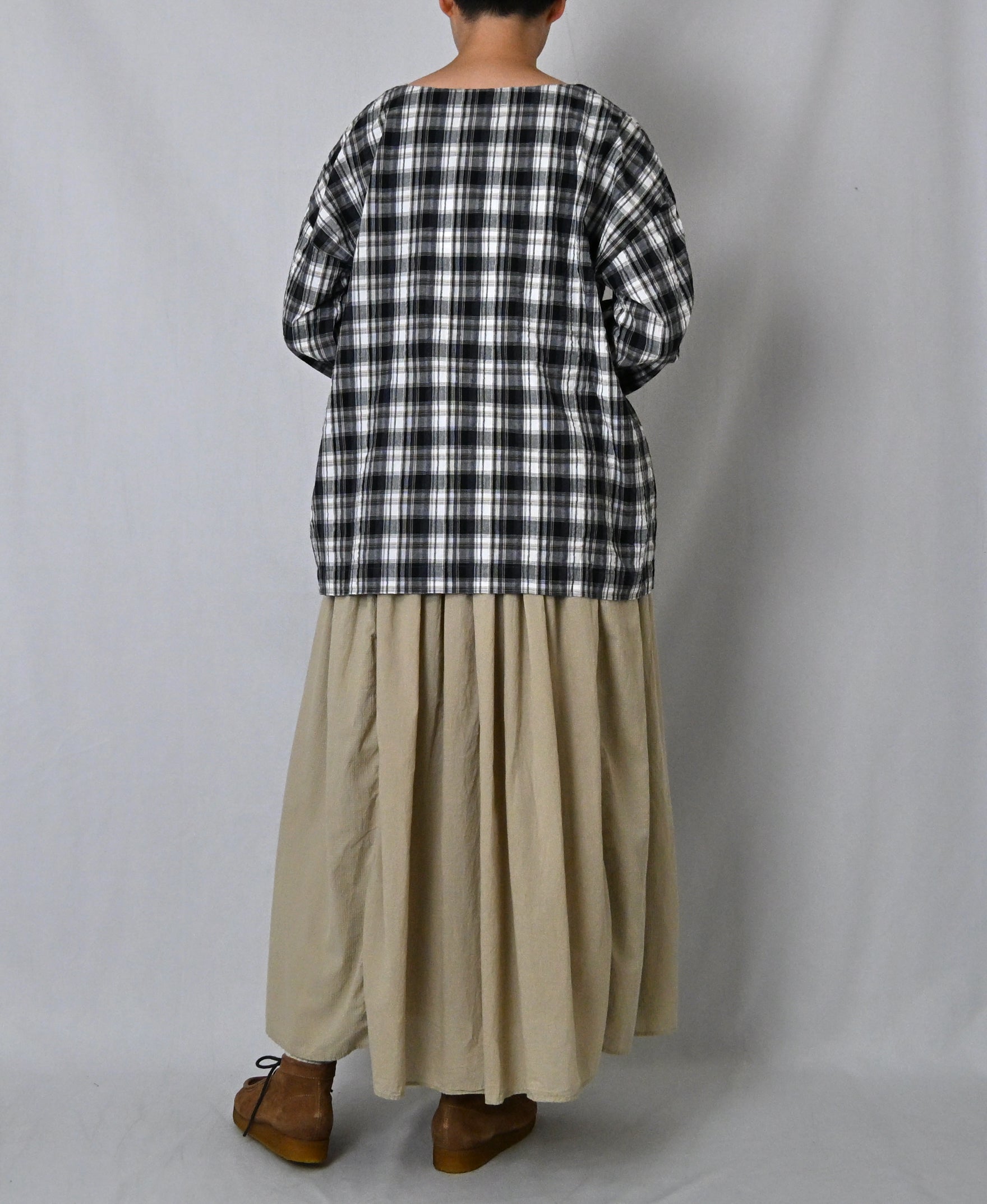 163cm　size:2　col.998C