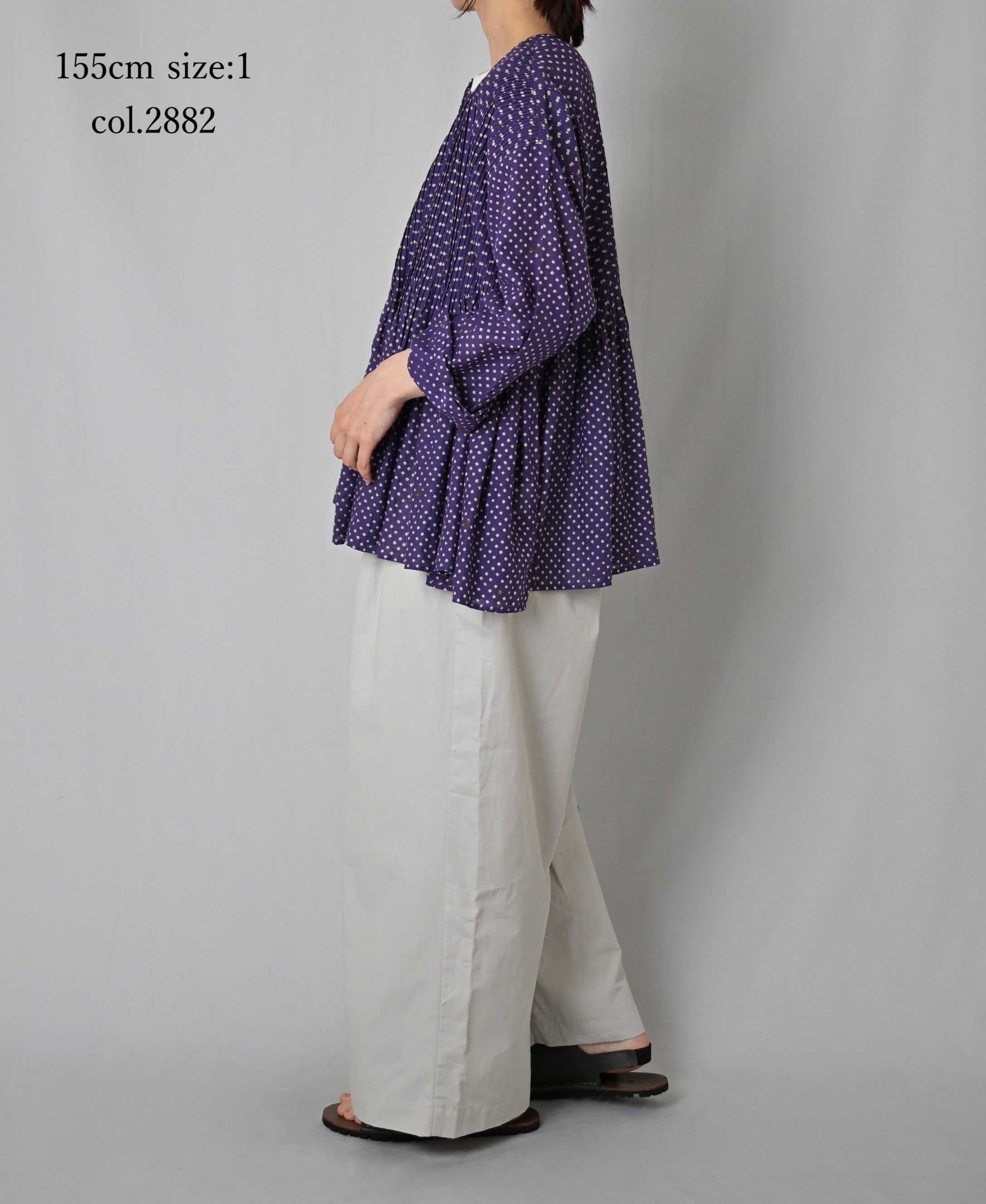 INMDS26083 80s VOILE SQUARE BLOCK PRINT CREW NECK BUTTON SHIRTS WITH MINI PINTUCK