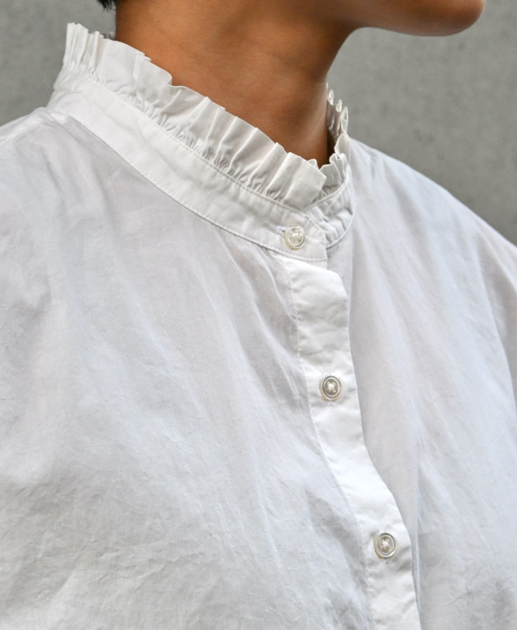 INSL26731 60s POPLIN PLAIN FRILL COLLAR SHIRTS