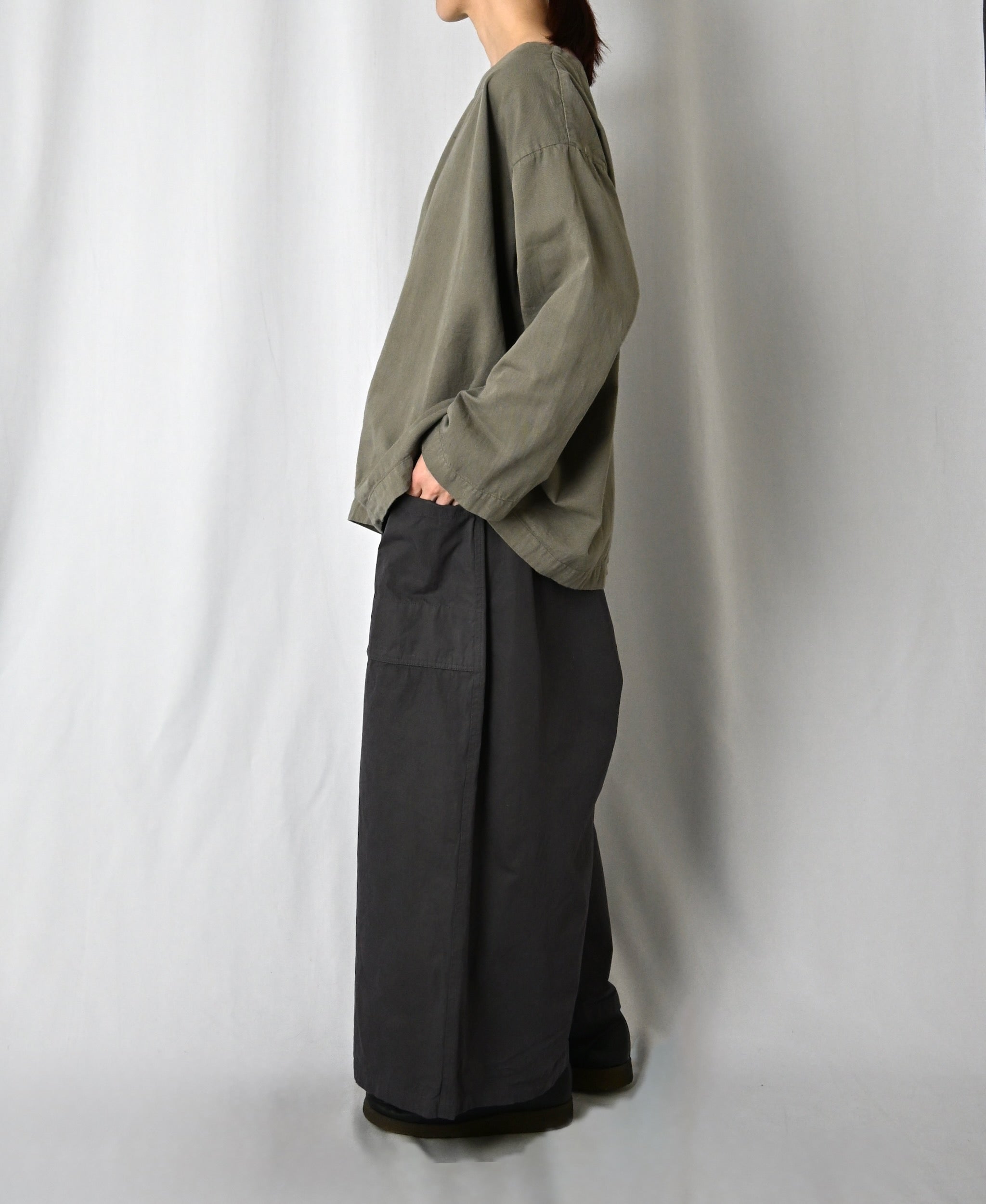 155cm　size:42　col.980B