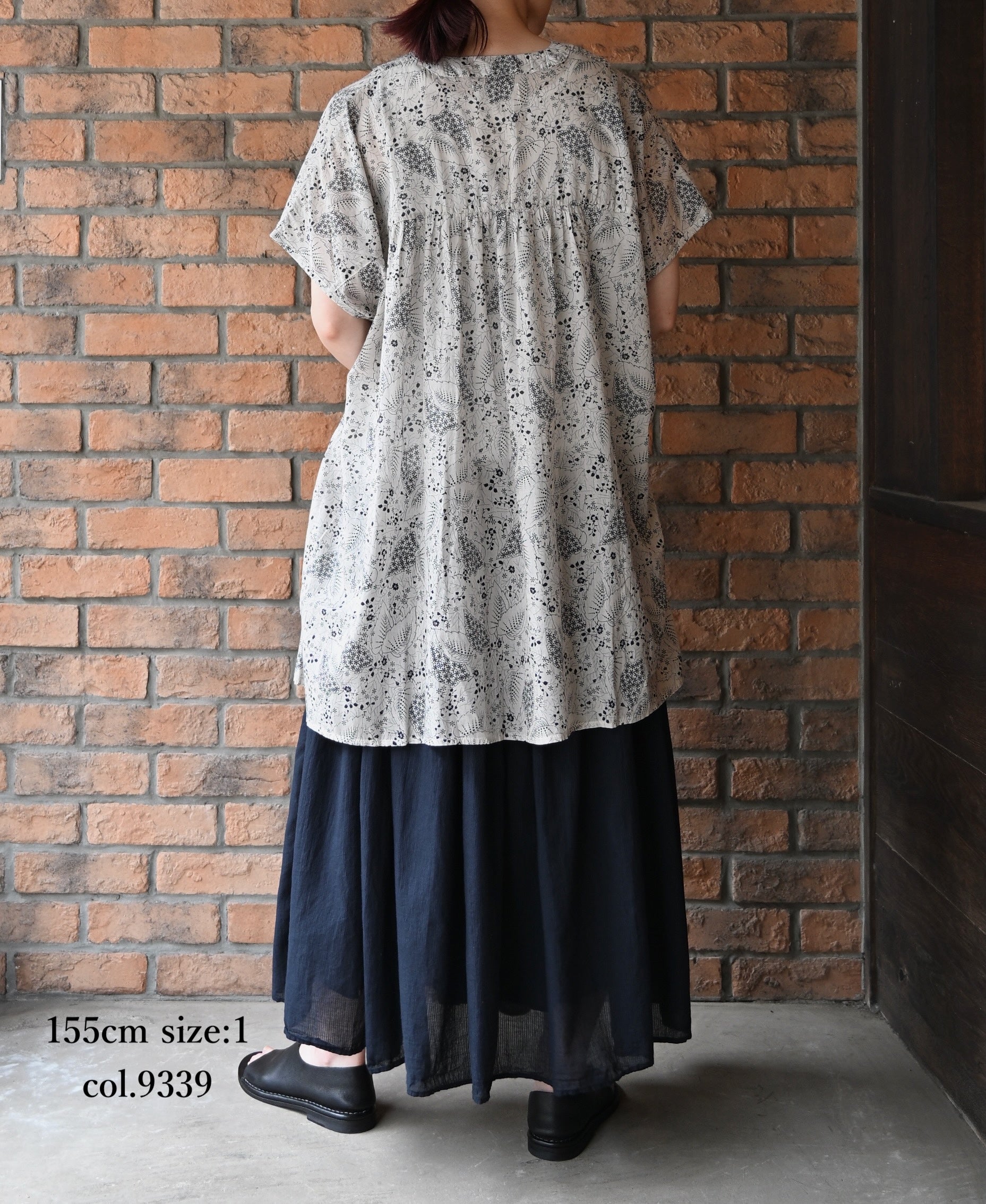 NSL26064 80s VOILE LEAF & FLOWER PRINT V-NECK FRENCH/SL TUNIC