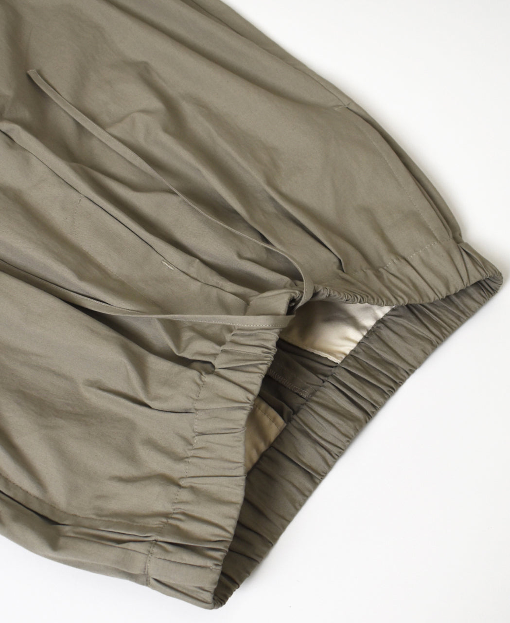 GNMDS2501CLW COTTON/LINEN DYED WEATHER 2TUCK TAPERED EASY PANTS