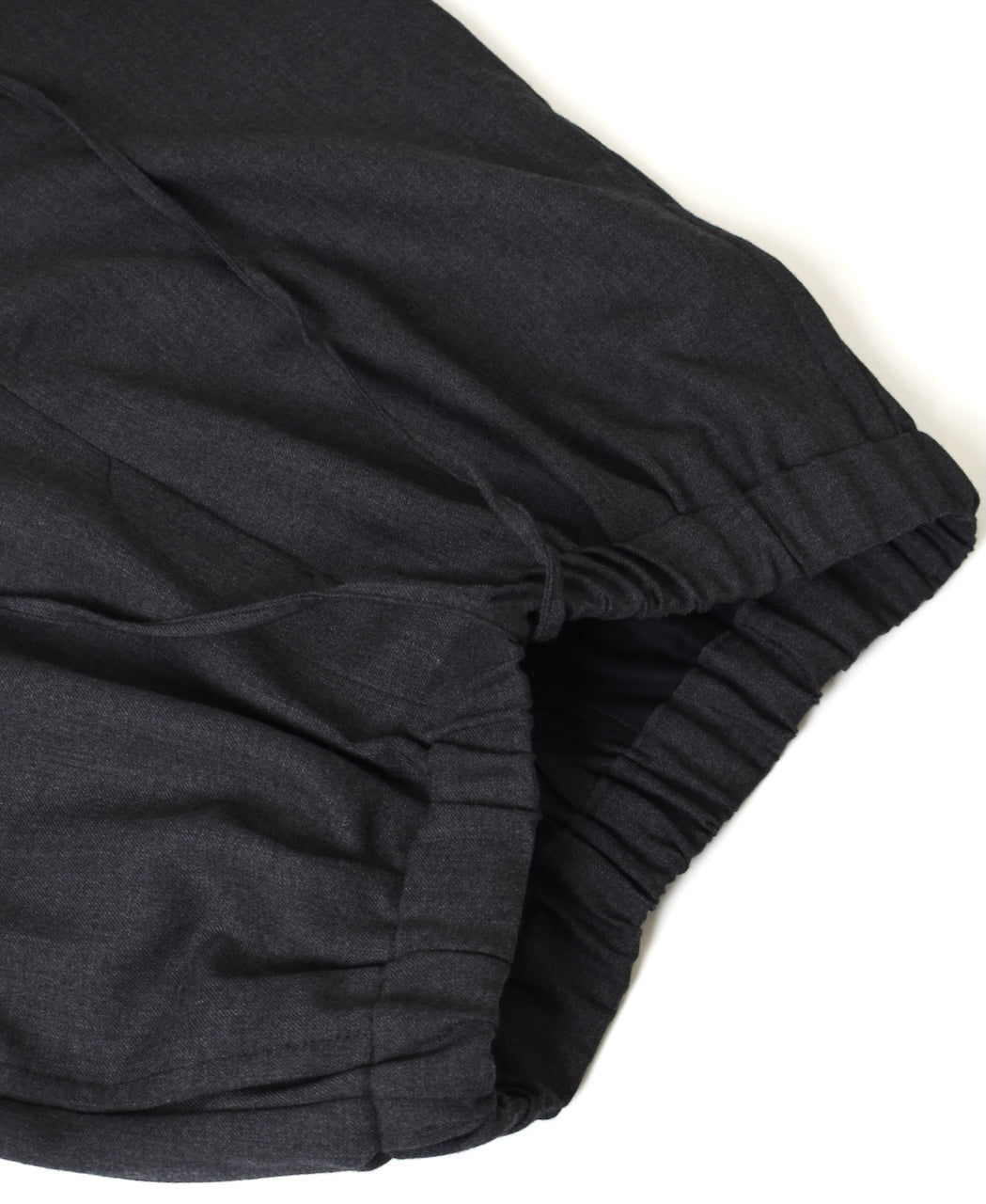 GNMDS2501WS WOOL SERGE 2TUCK TAPERED EASY PANTS