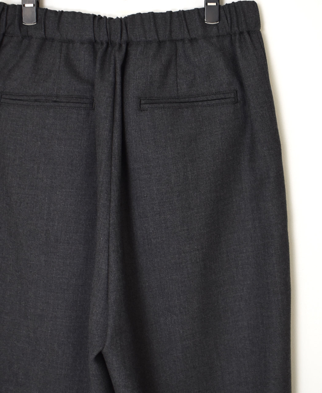 GNMDS2502WS WOOL SERGE 2TUCK WIDE EASY PANTS
