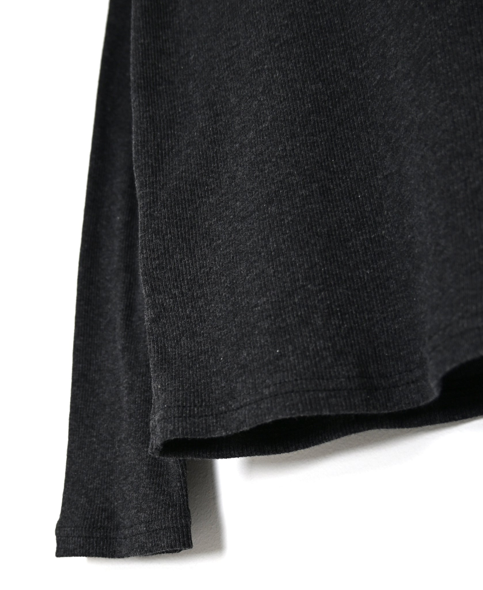 GNSL26521 40/1 COTTON TELECO TURTLE-NECK L/SL TEE