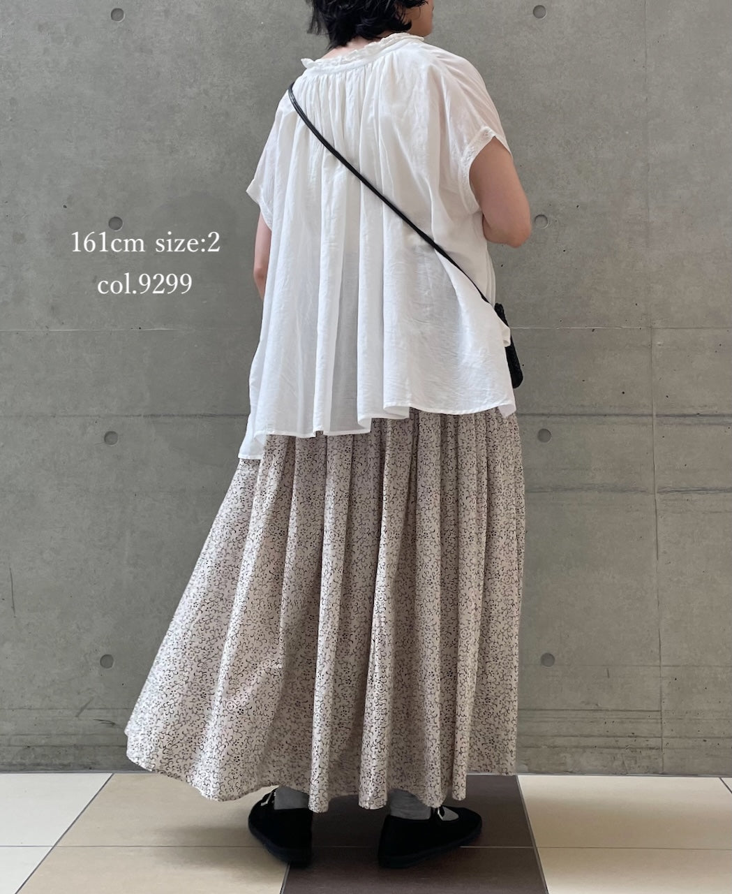 INMDS26123 POWER LOOM COTTON VOILE ARABESQUE HAND SCREEN PRINT FLARED SKIRT WITH PINTUCK