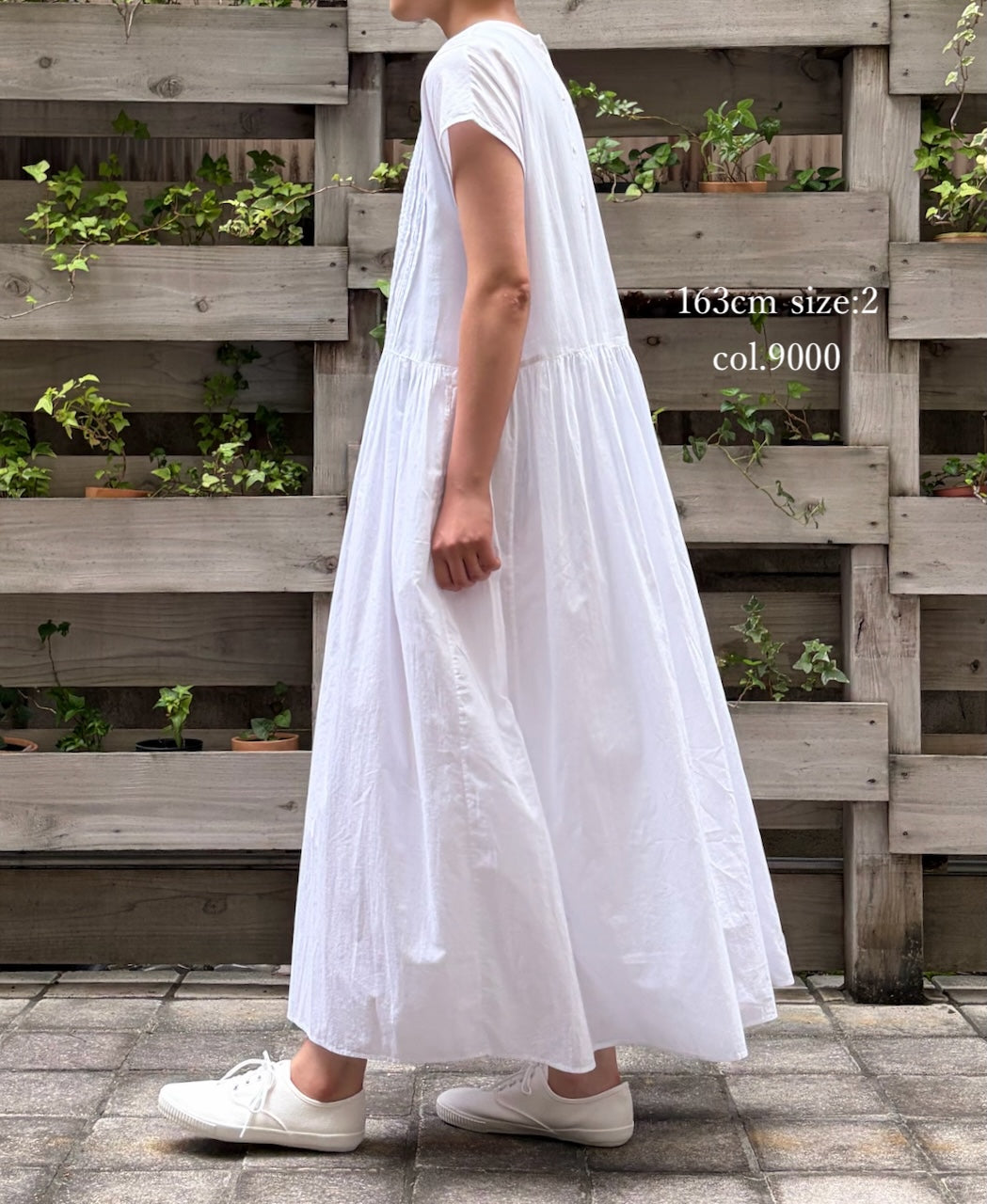 NMDS26523 60s ORGANIC CAMBRIC WITH EMB FRENCH/SL BACK OPENING DRESS