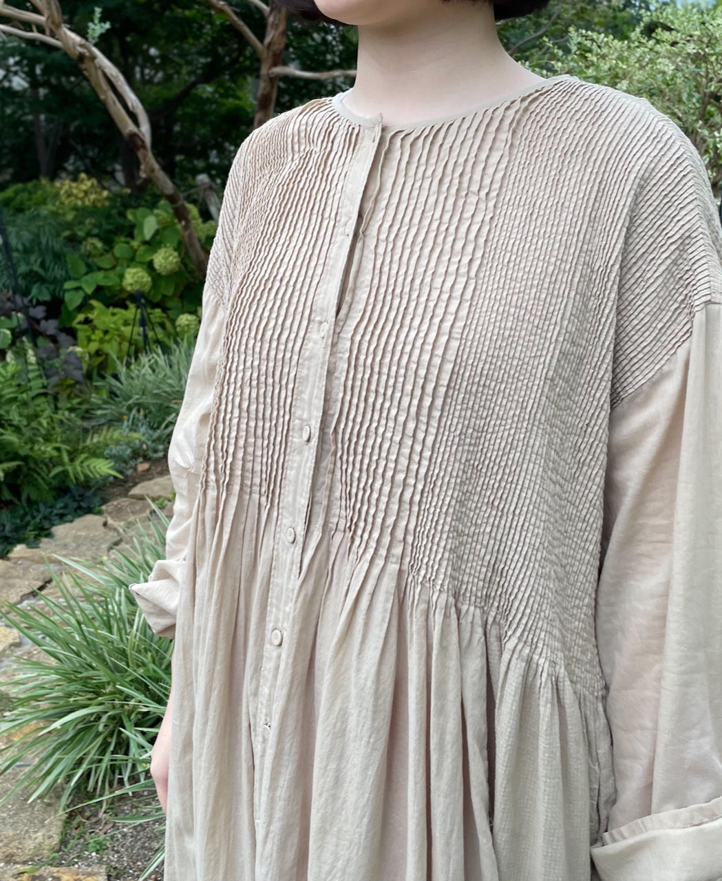 NMDS26604D ORGANIC MICRO CHK&VOILE PLAIN PATCHWORK OVERDYE CREW-NECK BUTTON SHIRT MAXI DRESS WITH PINTUCK