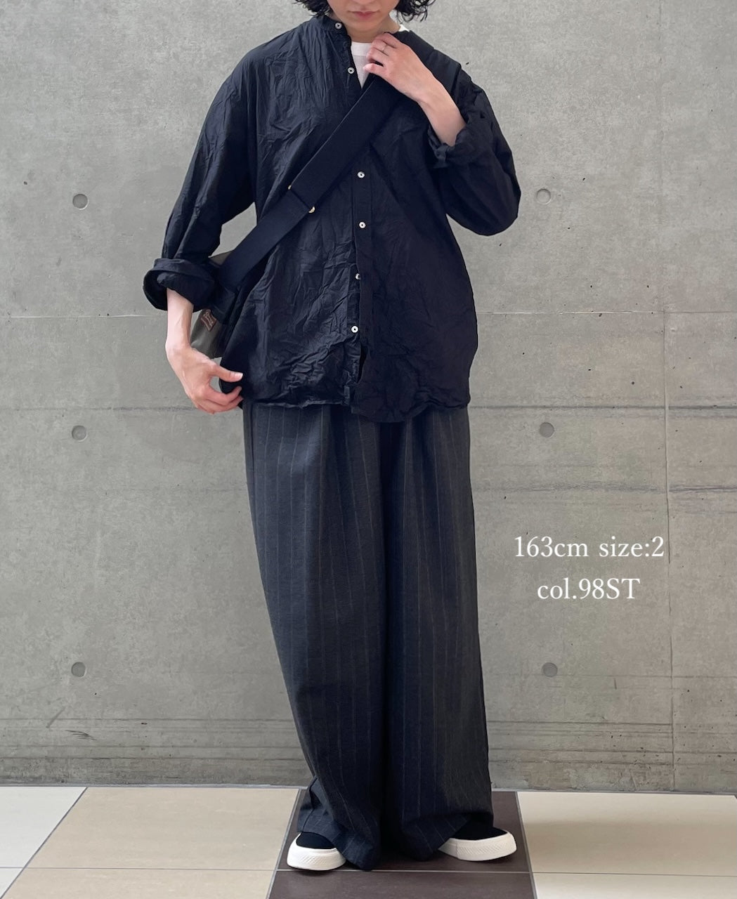 GNMDS2502WS WOOL SERGE 2TUCK WIDE EASY PANTS