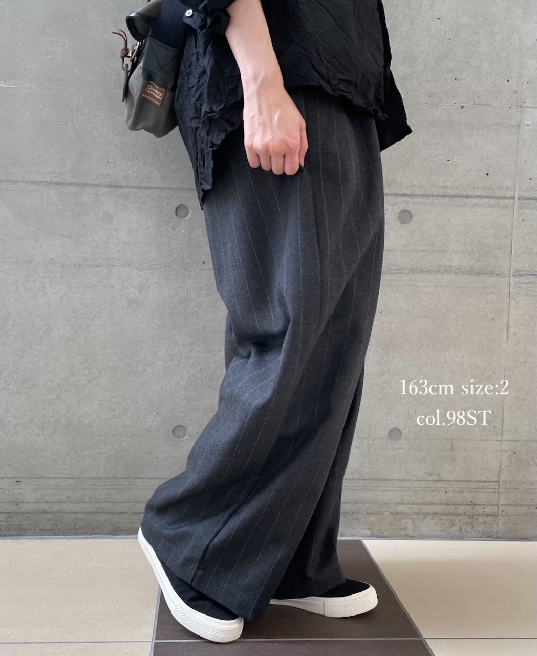 GNMDS2502WS WOOL SERGE 2TUCK WIDE EASY PANTS