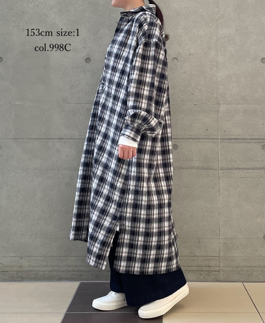 INAM2673 YARN DYED COTTON CHECK WORK GATHER LONG SHIRT
