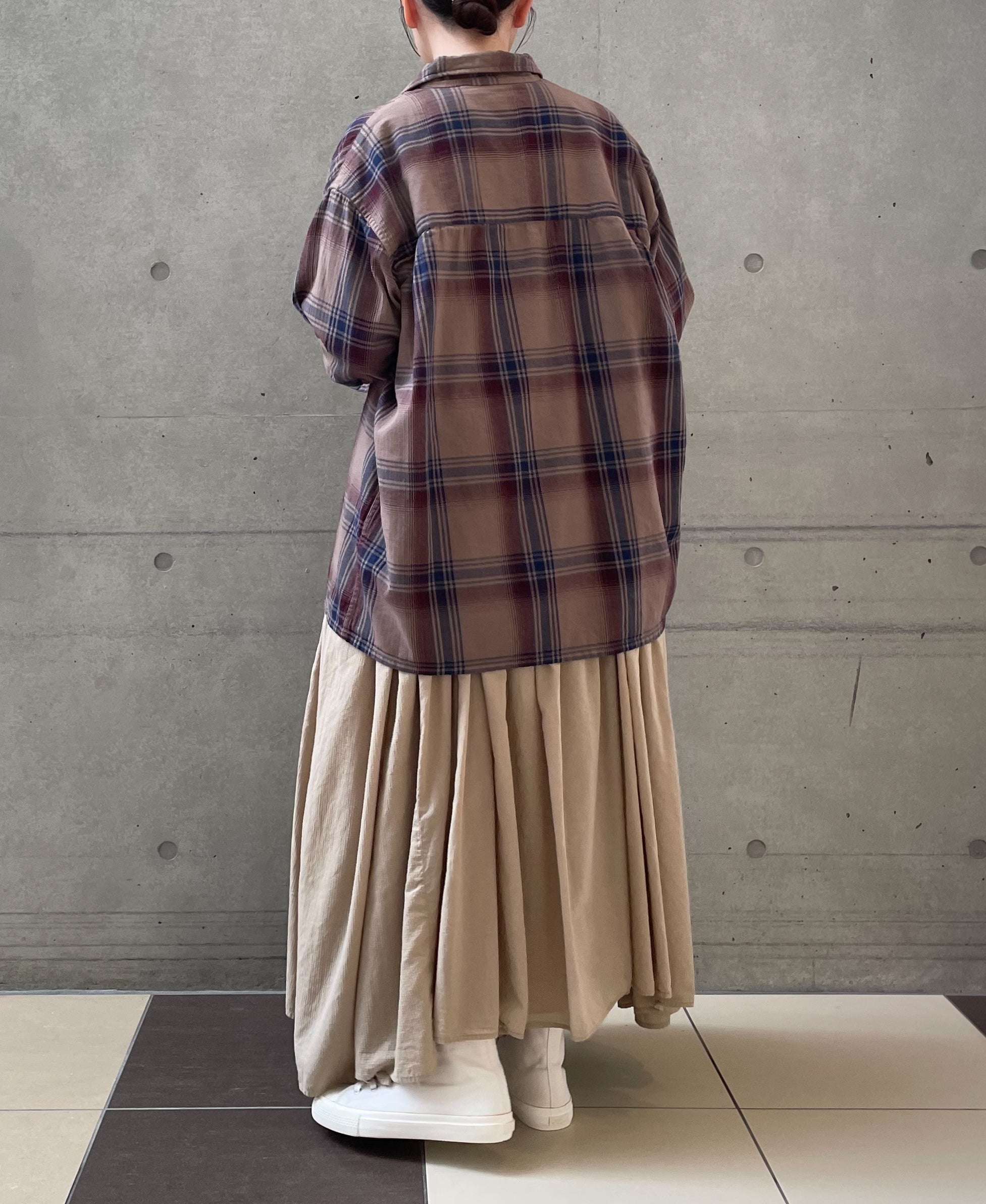 153cm　size:44　col.8950