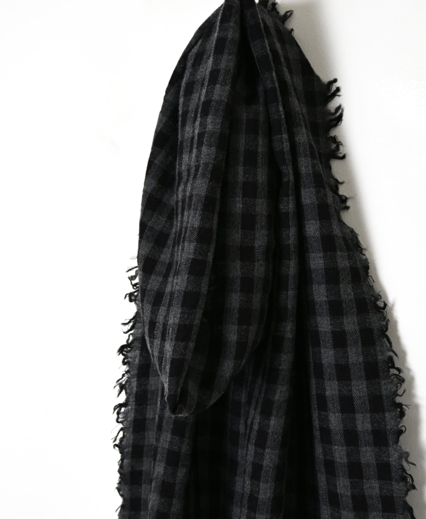 INAM2572 WOOL GINGHAM CHECK STOLE 35x178cm