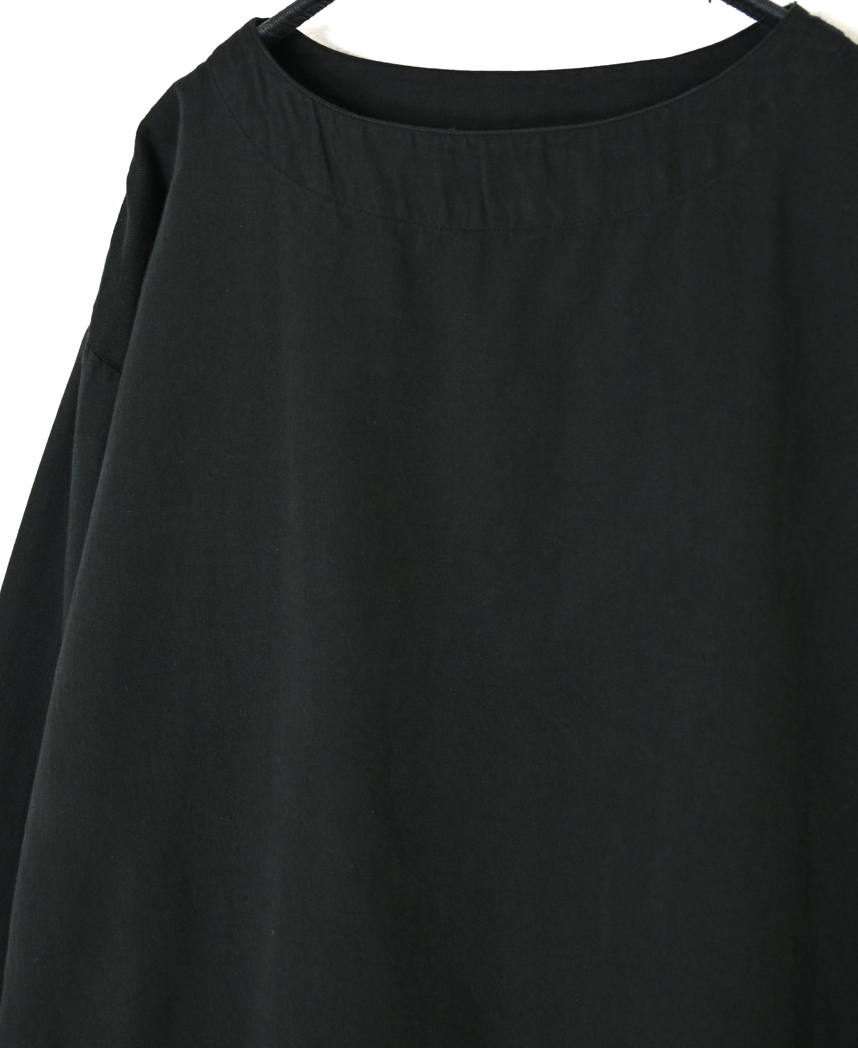 INAM2661TD 30s COTTON TWILL OVERDYE BOAT NECK SMOCK