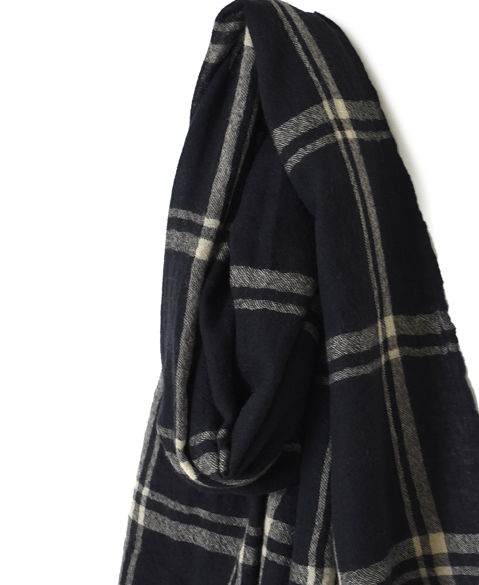 INHT2582 WOOL CHECK STOLE