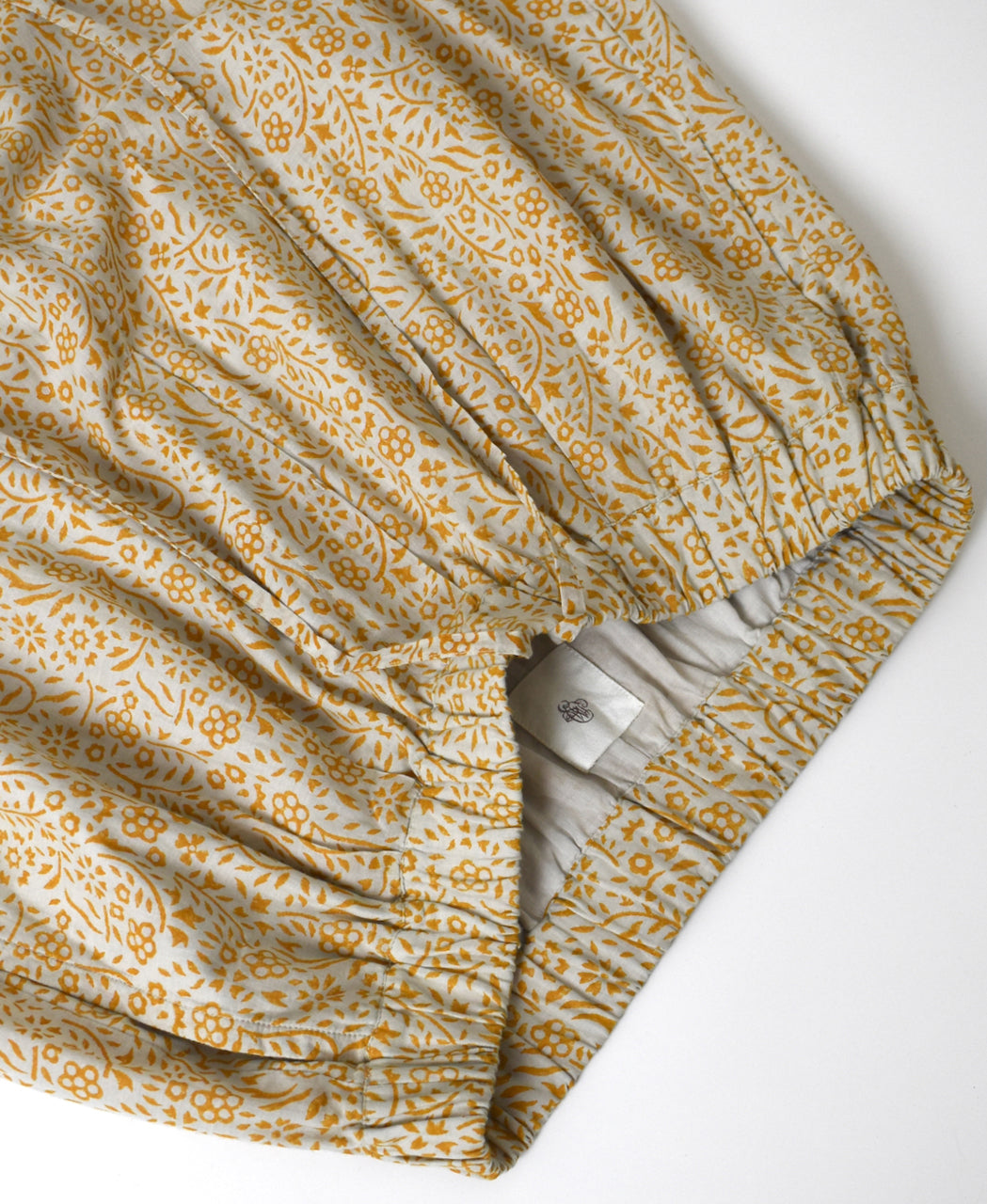 INMDS26106 80s COTTON FLOWER BLOCK PRINT 2TUCK TAPERED EASY PANTS