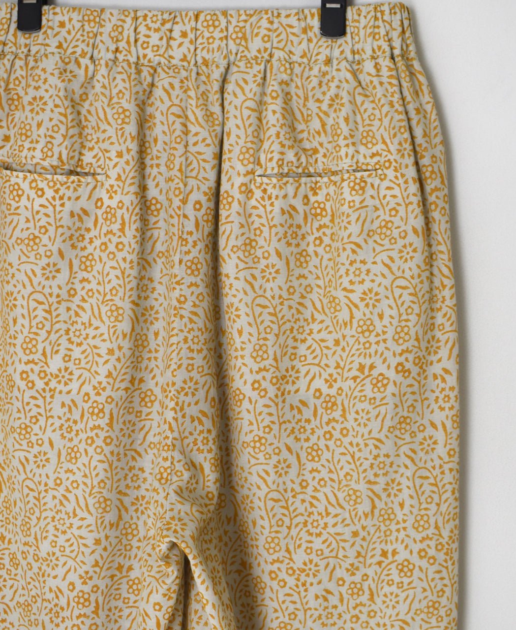 INMDS26106 80s COTTON FLOWER BLOCK PRINT 2TUCK TAPERED EASY PANTS