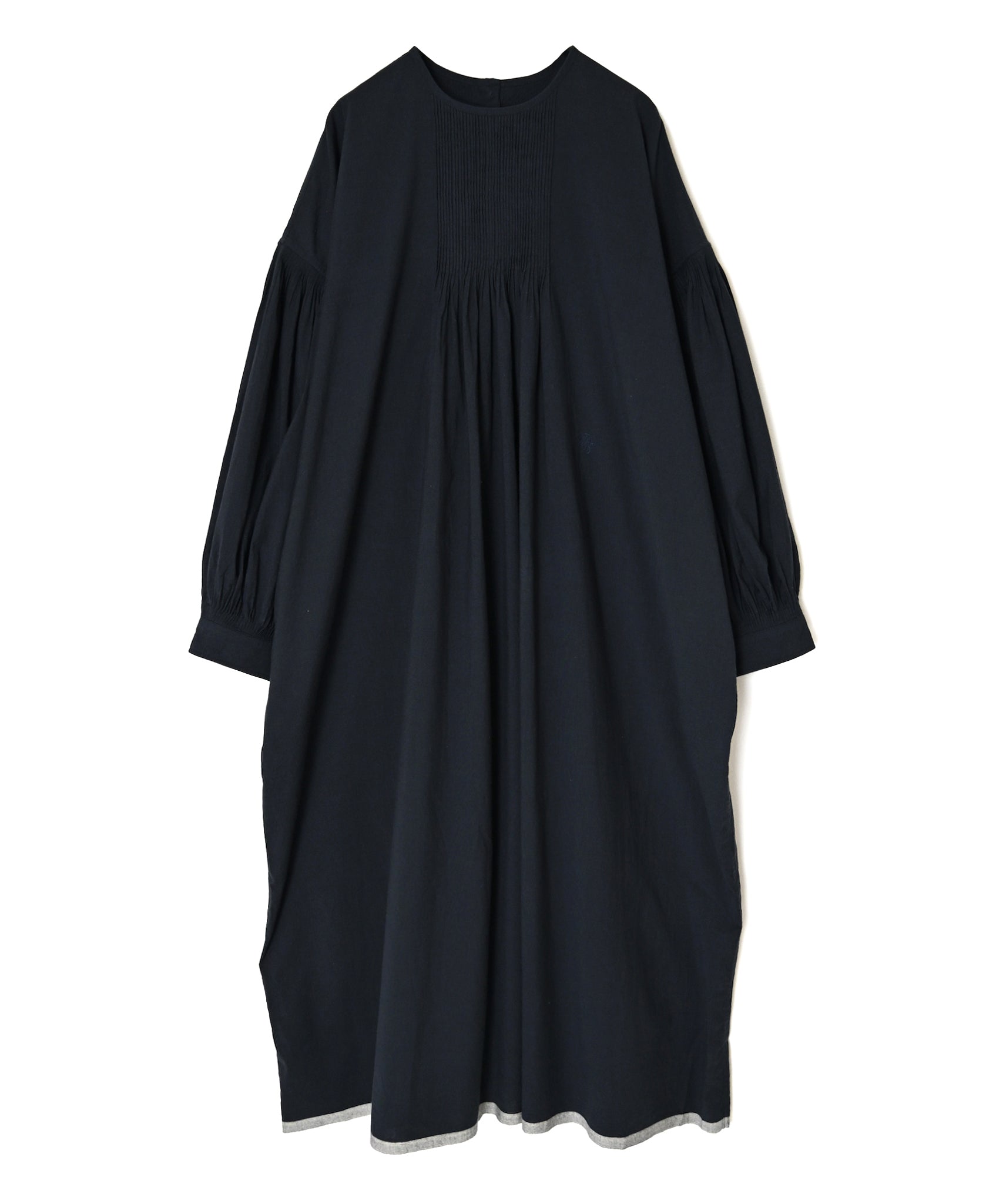 INMDS26733 HANDWOVEN HEAVY COTTON PLAIN WITH SELVAGE BACK OPENING CREW-NECK DRESS WITH MINI PINTUCK