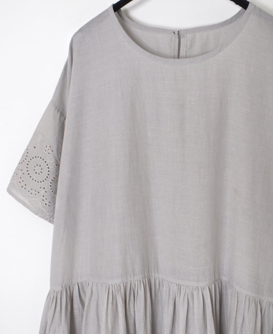 INSL26343 80s VOILE PLAIN WITH CUT WORK LACE CREW NECK PULLOVER DRESS