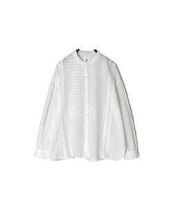 NMDS26521 60s ORGANIC CAMBRIC WITH EMB BANDED COLLAR PINTUCK & EMB SHIRT