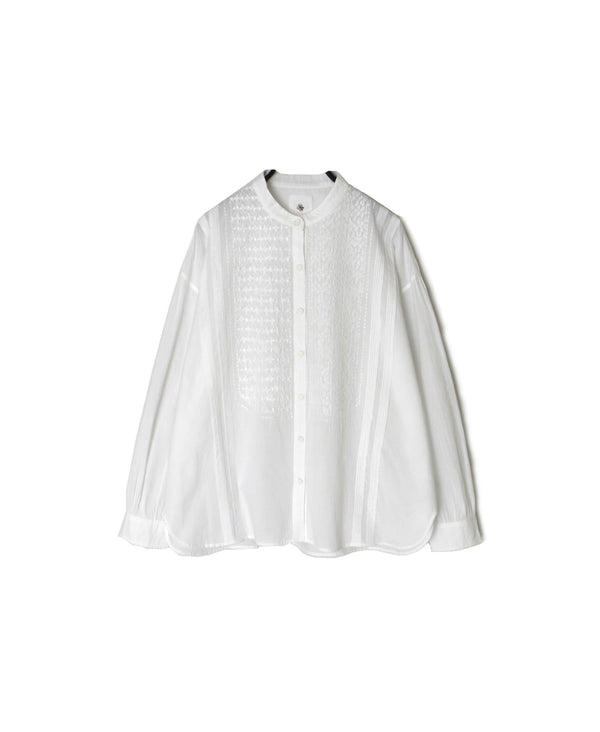 NMDS26521 60s ORGANIC CAMBRIC WITH EMB BANDED COLLAR PINTUCK & EMB SHIRT