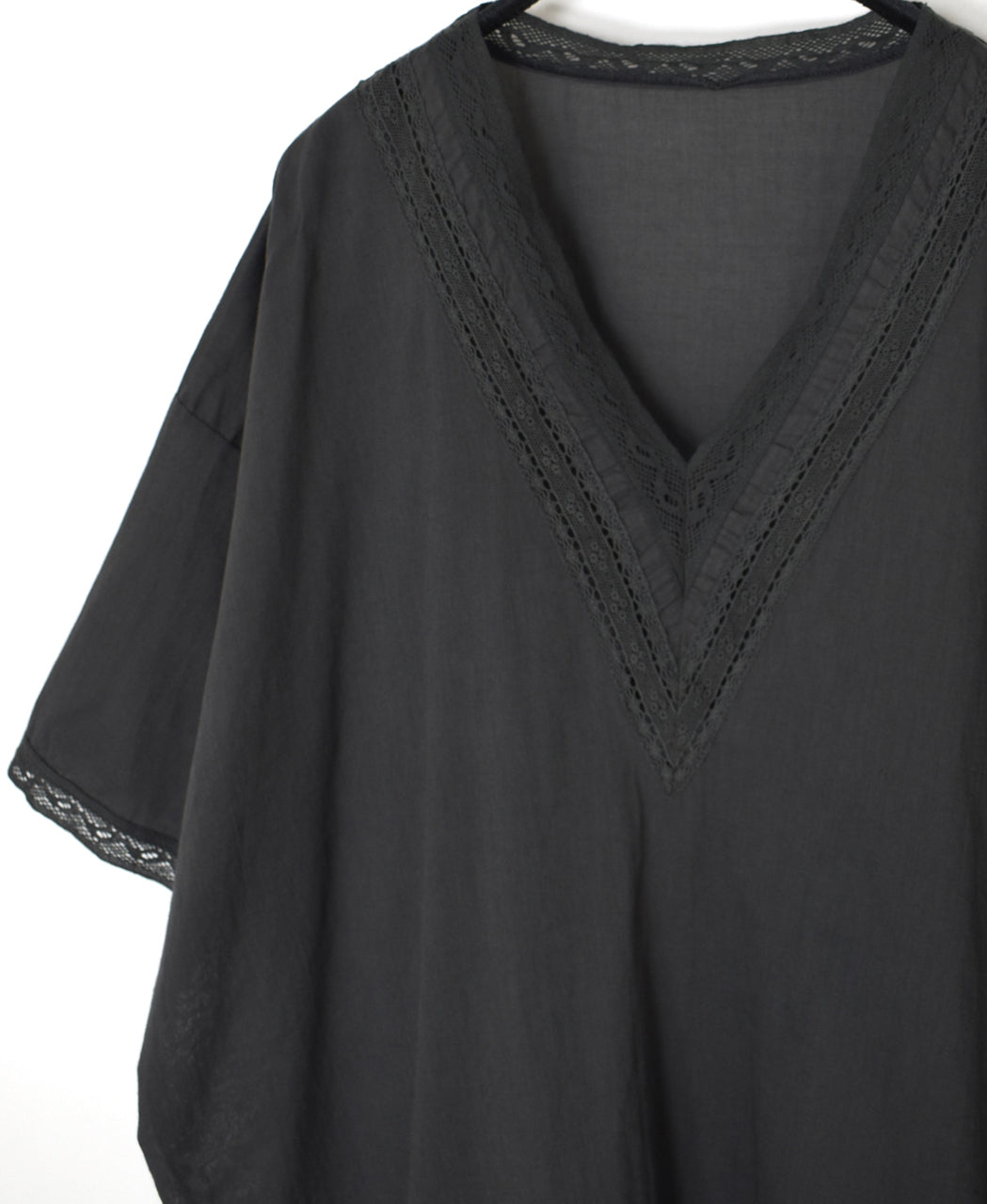 NSL24032 80s COTTON VOILE LACE V-NECK LACE S/SL PULLOVER