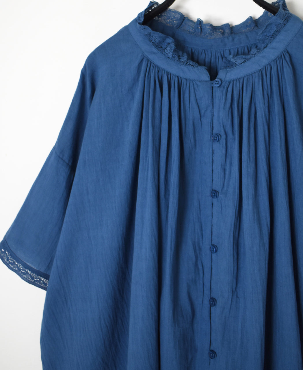 NSL26091 80s COTTON VOILE LACE LACE&LOOP BUTTON GATHERED SMOCK