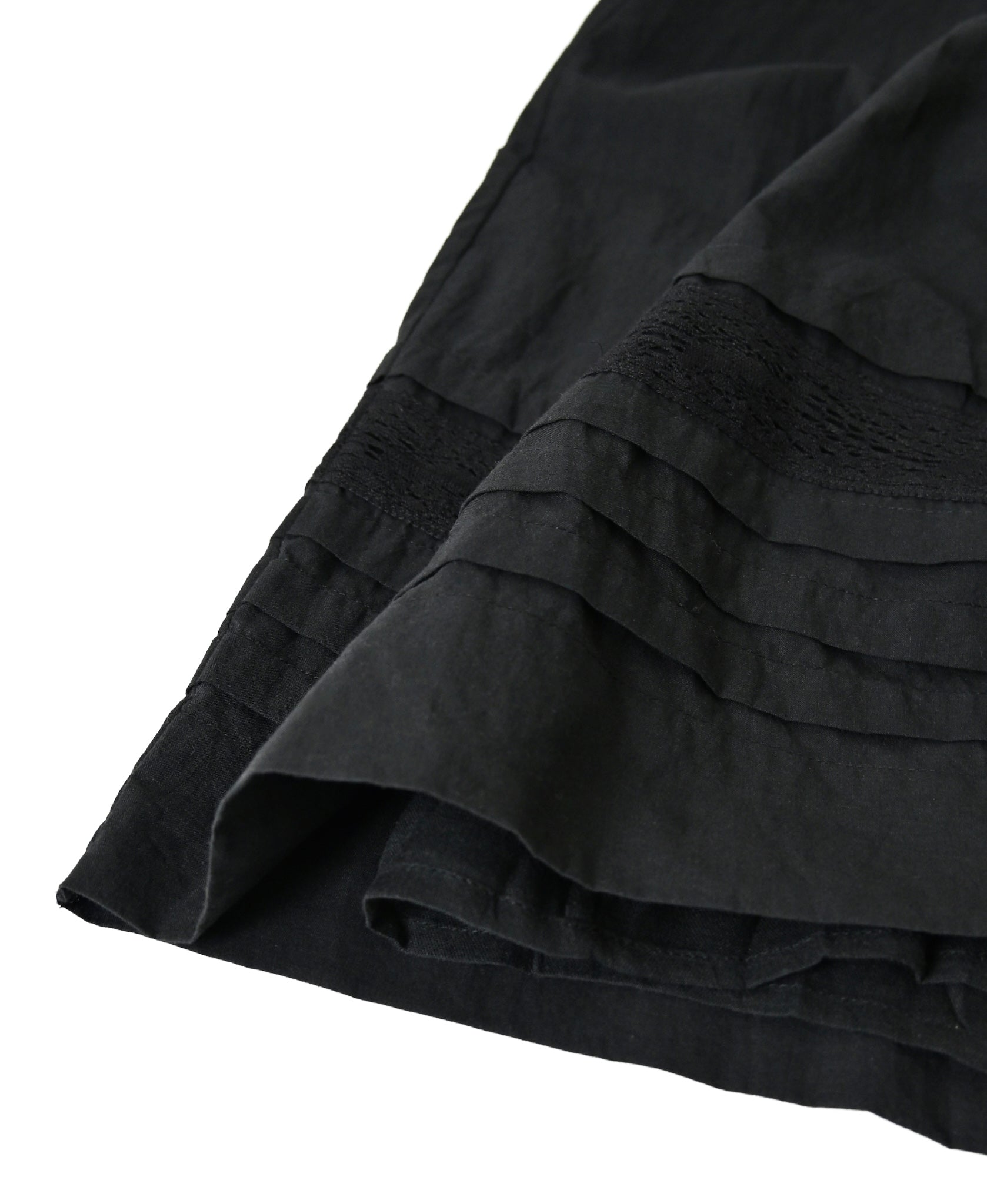 NSL26555 60s COTTON CAMBRIC PLAIN WITH LACE GATHERED SKIRT WITH PLEAT LACE