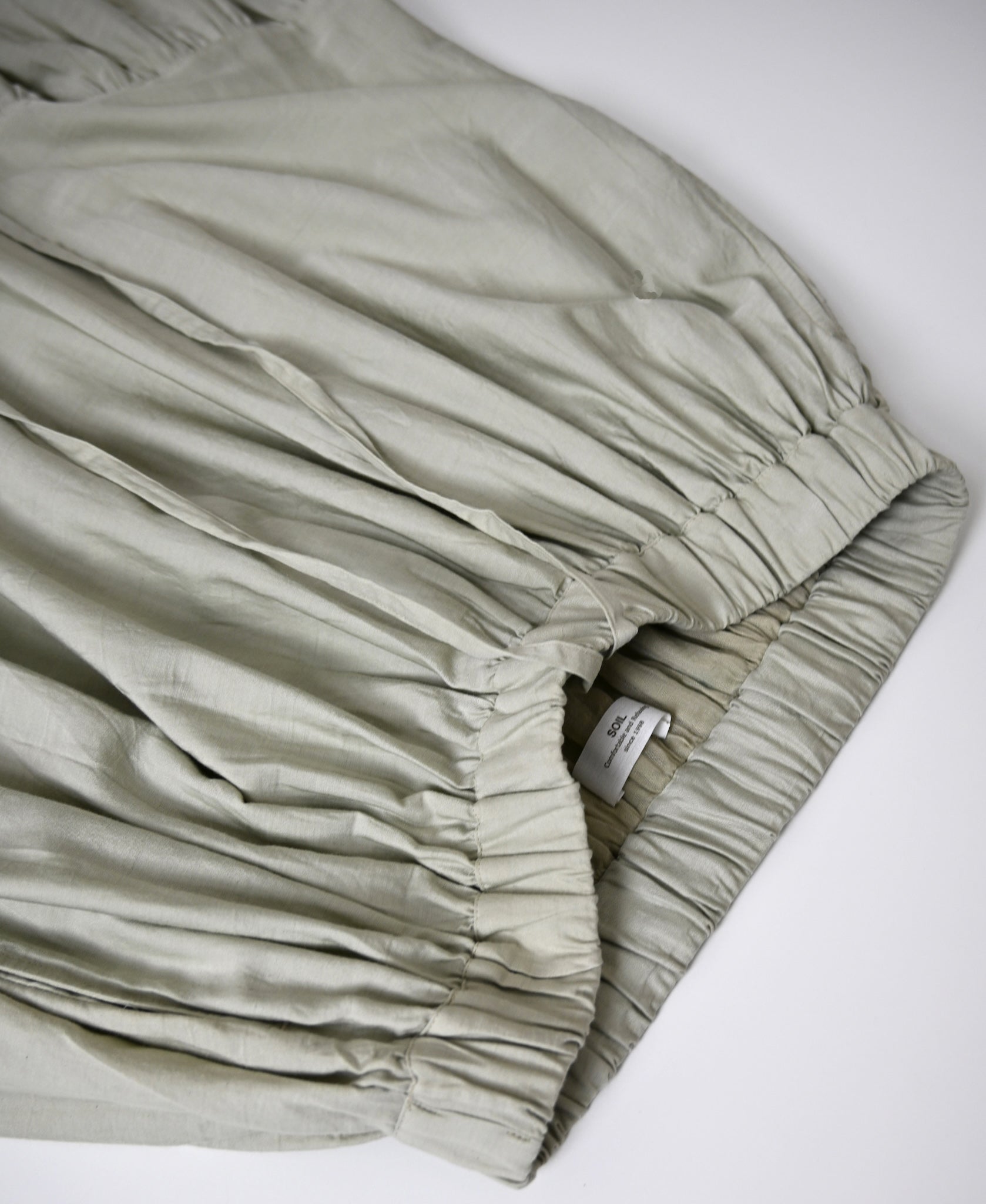 NSL26564 COTTON SATIN PLAIN TIERED GATHER SKIRT