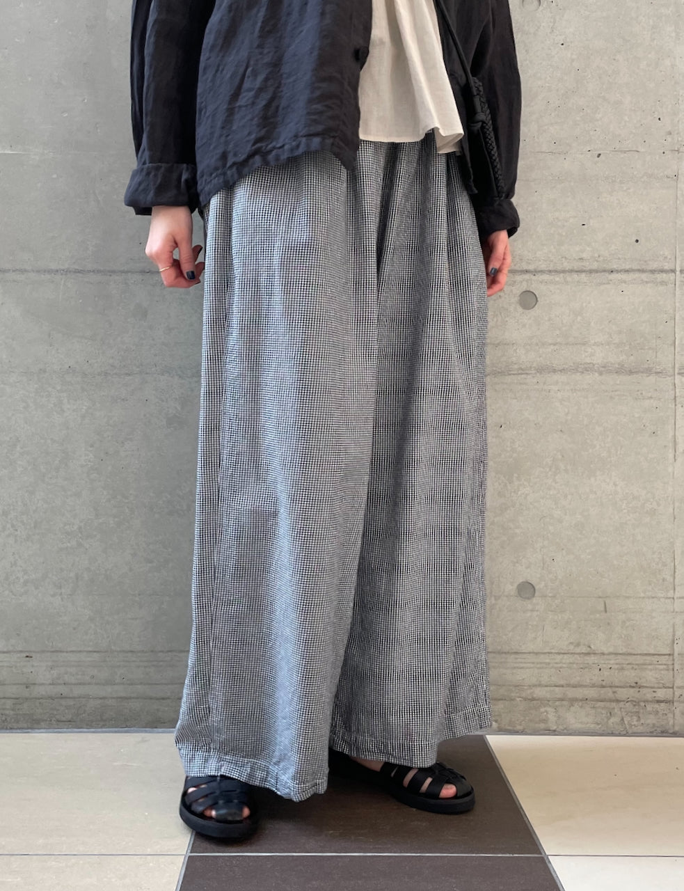 INAM2505C SEERSUCKER GINGHAM CHECK WASH GATHERED EASY PANTS WITH LINING