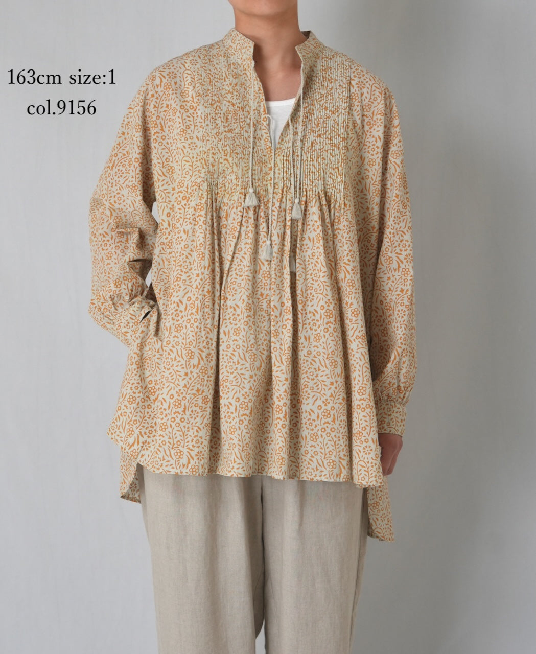 INMDS26102 80s COTTON FLOWER BLOCK PRINT BANDED COLLAR MINI PINTUCK TUNIC