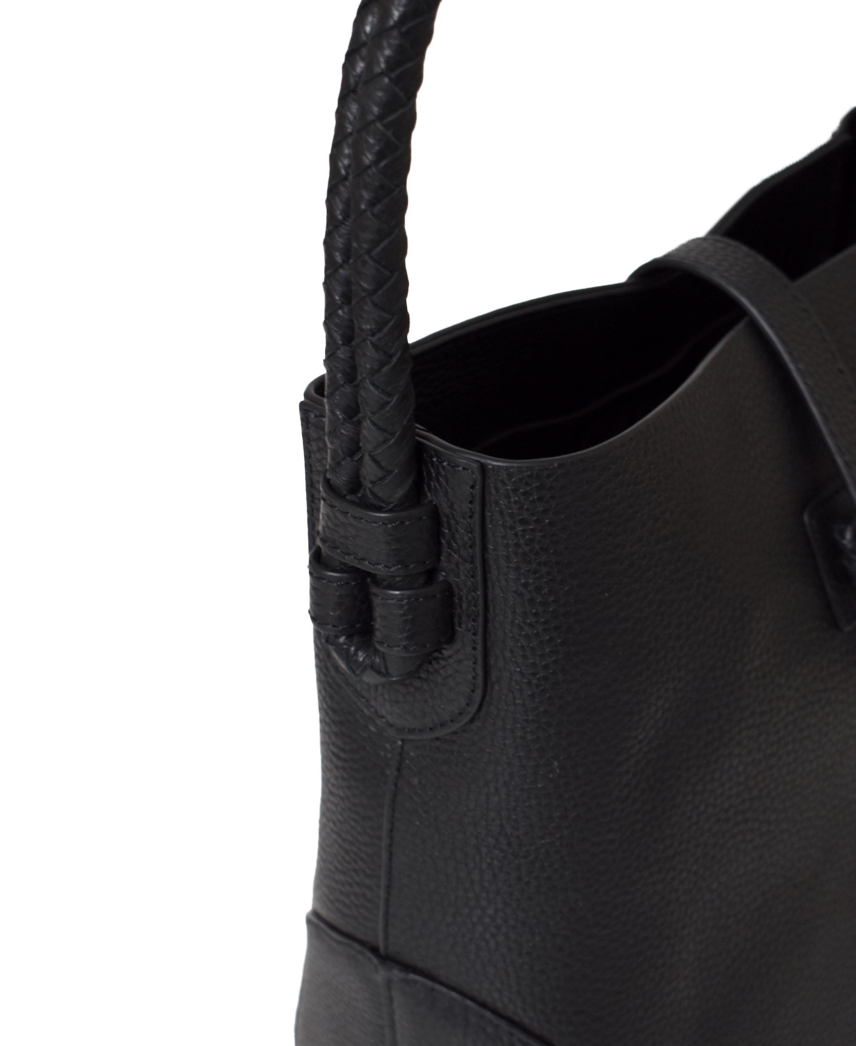 SVMDS2551F GRAINED LEATHER ONE HANDLE BAG